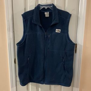 Men’s blue north face vest